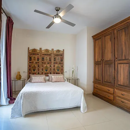 Holiday home Casa La Mezquita Con Parking Gratis