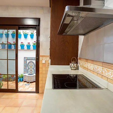 Casa La Mezquita Con Parking Gratis Holiday home