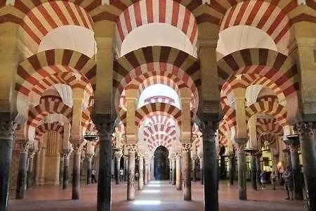 Casa La Mezquita Con Parking Gratis