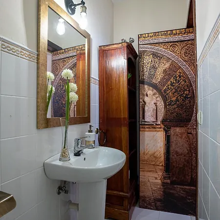 Дом отдыха Casa La Mezquita Con Parking Gratis *