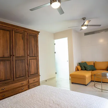 Casa La Mezquita Con Parking Gratis *